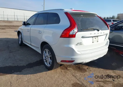 2015 Volvo Xc60 T5 Premier из США, поврежденный, VIN YV440MDKXF2720873